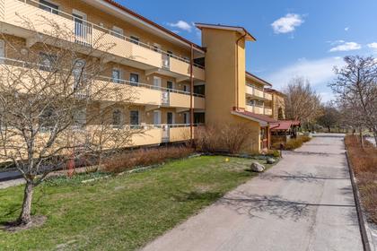 Flisavägen 24, Bjurhovda