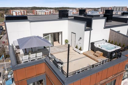 Norrgärdesgatan 12, Norr