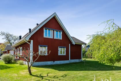 Lidhemsvägen 42, Lindsdal