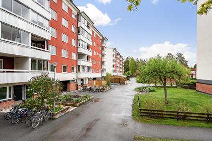 Valthornsvägen 10, Gottsunda