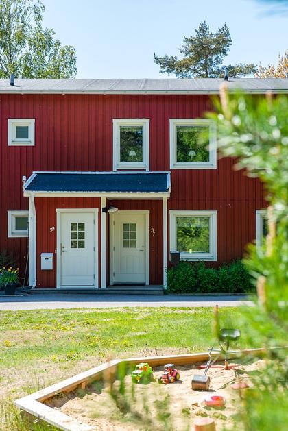 Fikonvägen 37, Centralt