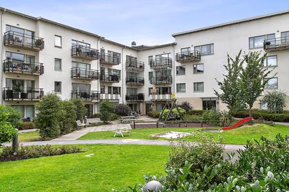 Astris gata 86, Hisingen