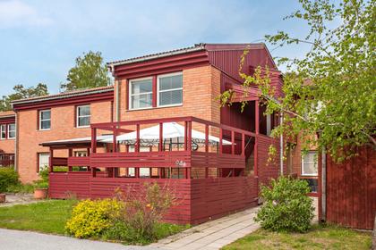 Lantjägarvägen 94B