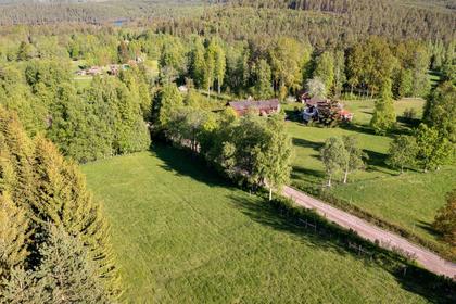 Hackmora 122, Leksand