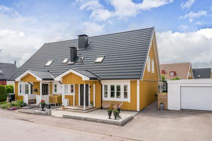 Floxgatan 19, Hagalund