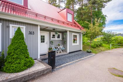Myrbackavändan 163