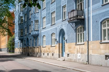 Gluntens gränd 1, Luthagen