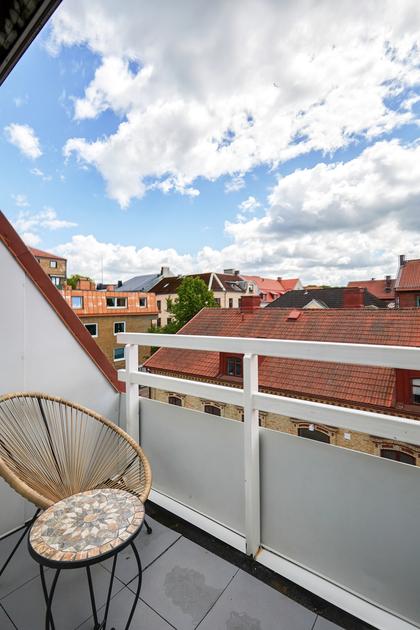 Sandgärdsgatan 27, Centrum