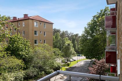 Västra Midvintersgatan 8, Kortedala
