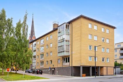 Kyrkogatan 6, Centrum