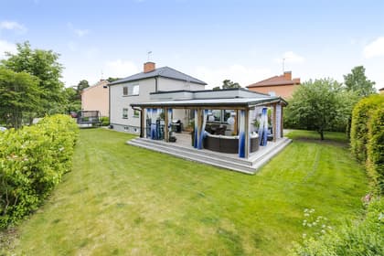 Bild av trädgården