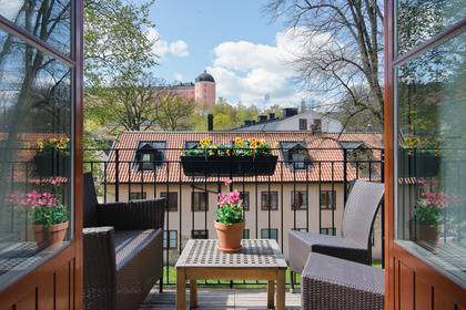 Västra Ågatan 22A, Centrum