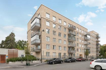 Pressarvägen 6, Kallhäll
