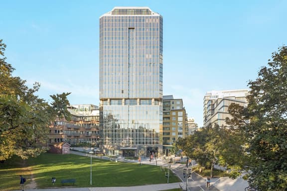 Garvis Carlssons gata 15, Solna