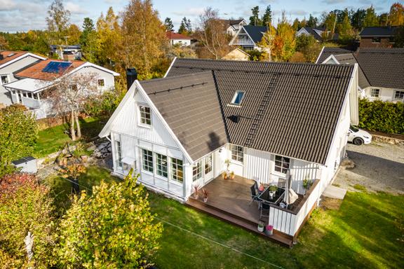 Tulpanvägen 13B, Tyresö