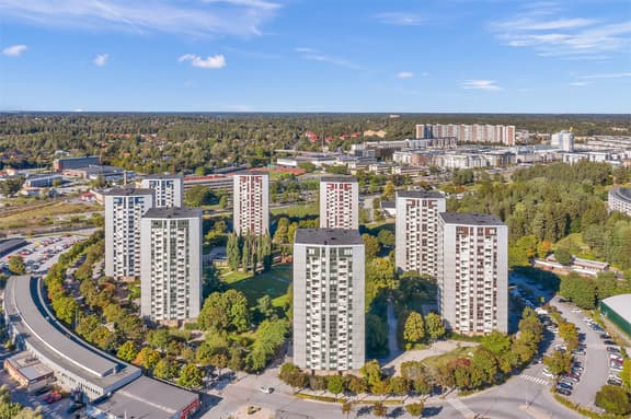 Näsbydalsvägen 10, Täby