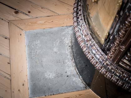 tiled_stove