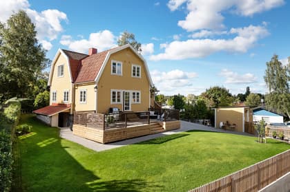 Bild av trädgården