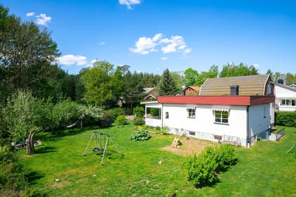 Bild av trädgården