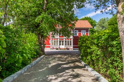 Ringvägen 13, Centrum