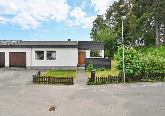 Vängevägen 2, Upplands Väsby