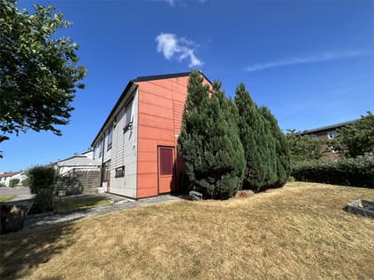 Lilla Vårvädersgatan 24, Biskopsgården