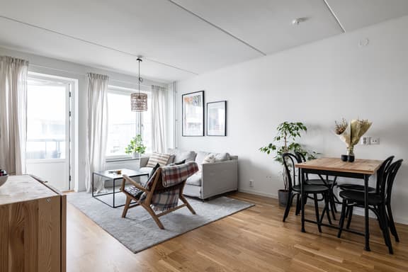 Björkmansgatan 8, Örebro