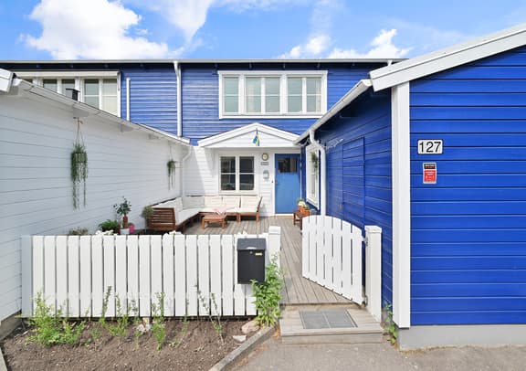 Sadelgatan 127, Upplands Väsby