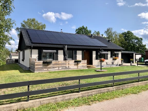 Kullens väg 8, Mönsterås