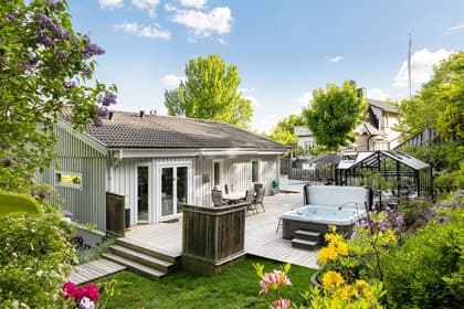 Bild av trädgården