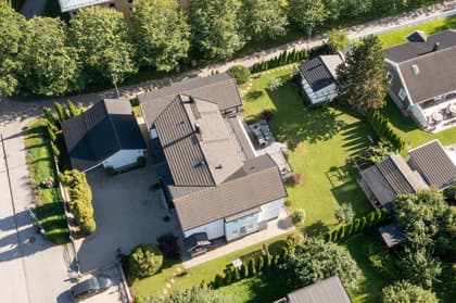 Juringe Allé 12, Segeltorp