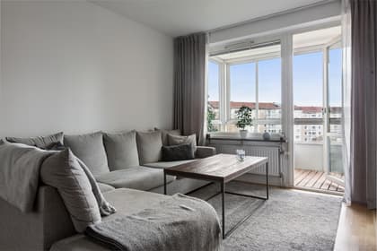 Runvägen 10, Kvarnbergsplan