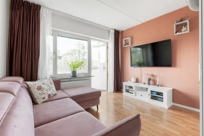 Loviselundsvägen 21B, Hässelby Gård