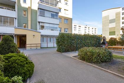 Linvägen 2, Hallunda