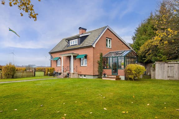 Bernstorp Apelskog 1, Skara