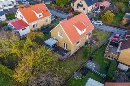 Bild av trädgården