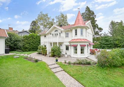 Bild av trädgården