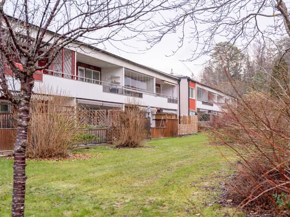 Lomvägen 635, Sollentuna