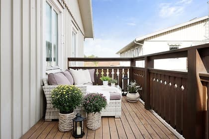 wooden_deck