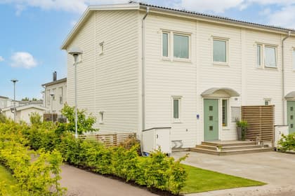 Näckrosgatan 39, Bara Backar