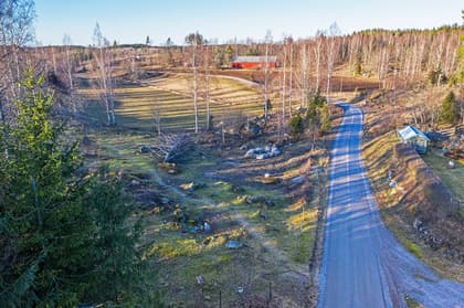 Adress saknas, Gärdserum