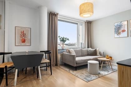 Sandfjärdsgatan 33, Årsta