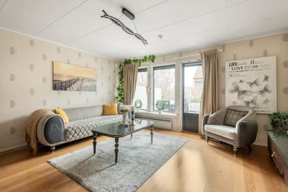 Drivbänksvägen 32, Hässelby Norra Villastad