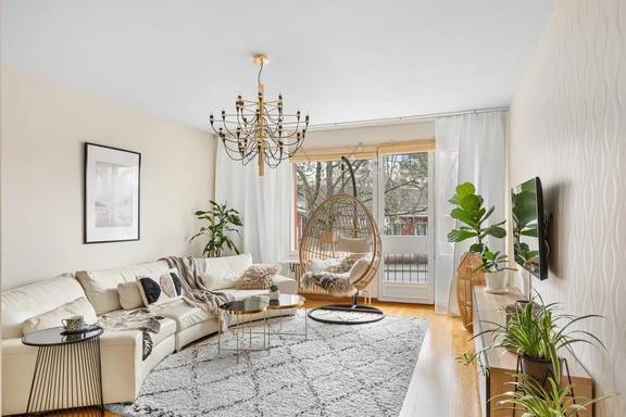 Trollvägen 1, Järfälla