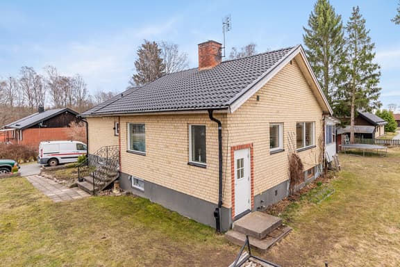 Ekstigen 5, Norrtälje