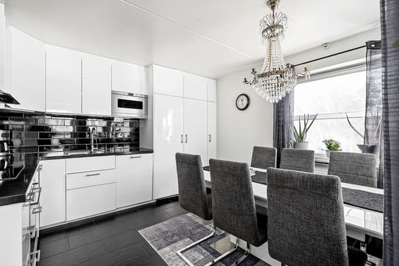 Flygkårsvägen 23, Täby