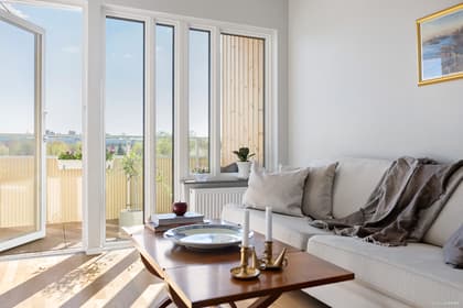 Lövkojsgränd 7, Hässelby