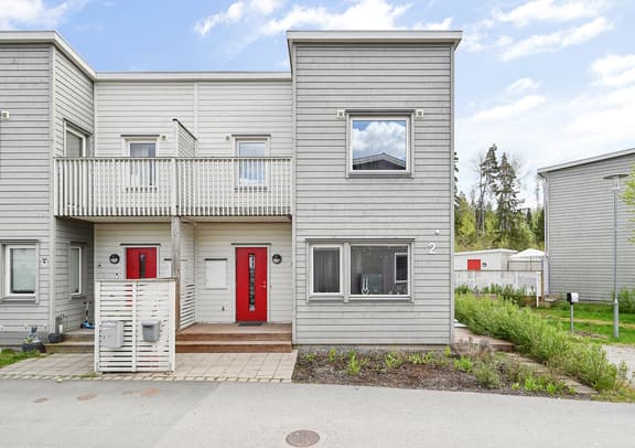 Starkmansgatan 2, Upplands Väsby