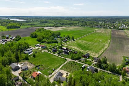 Upplanda 1:153, Upplanda