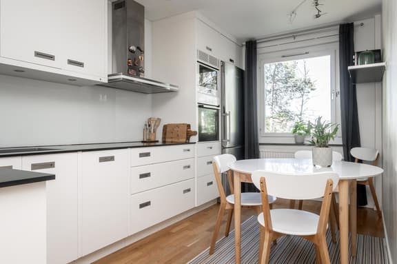 Springarvägen 8, Huddinge